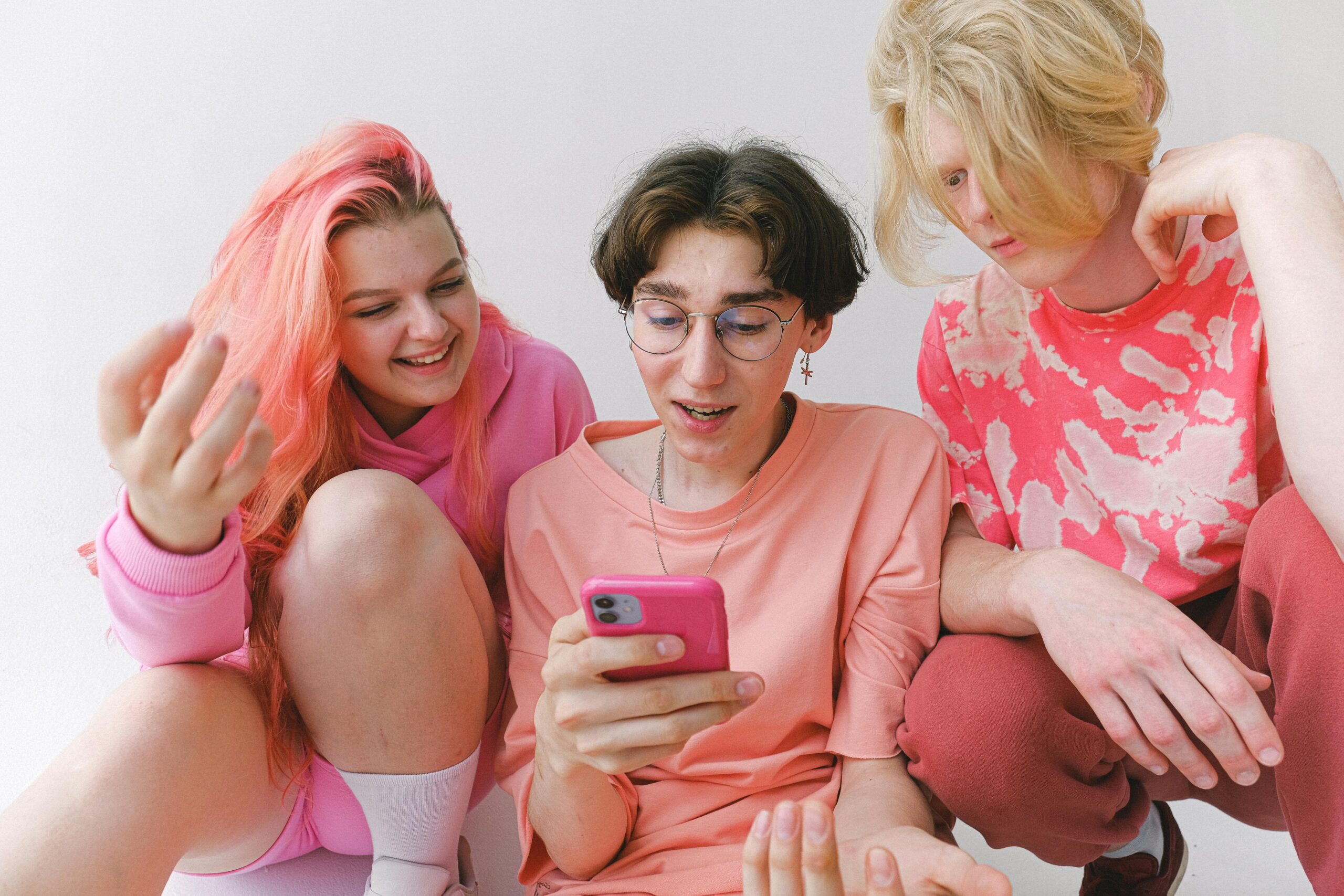How Story Driven Content Converts Followers Into Fans